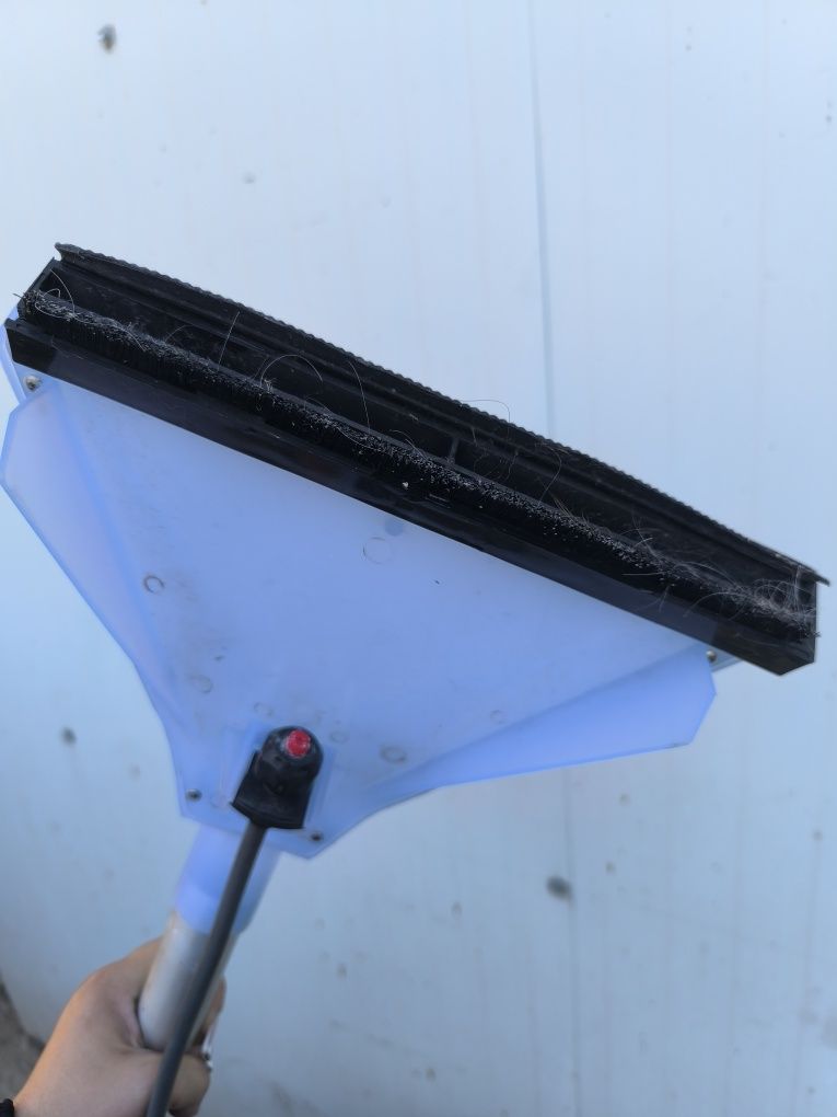 Перяща прахосмукачка Rowenta 1400W
