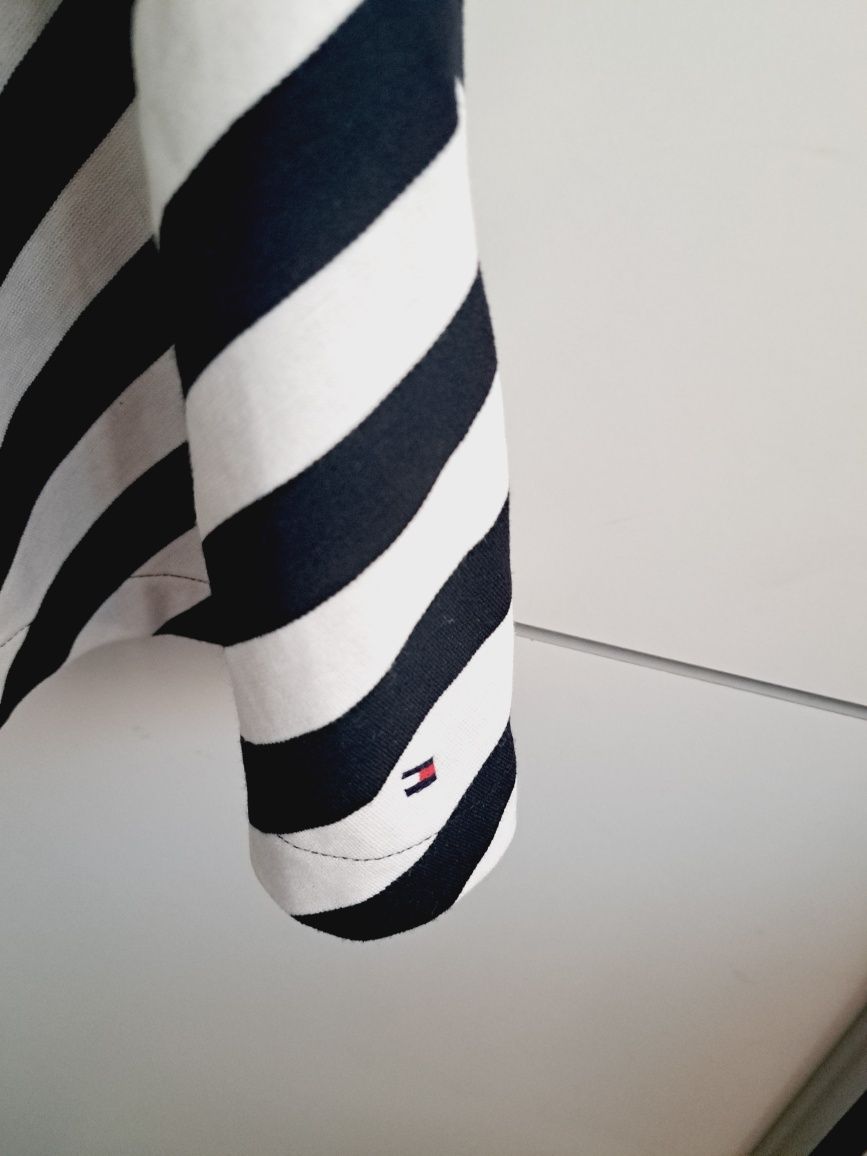 Tommy Hilfiger рокля рае р-р Л