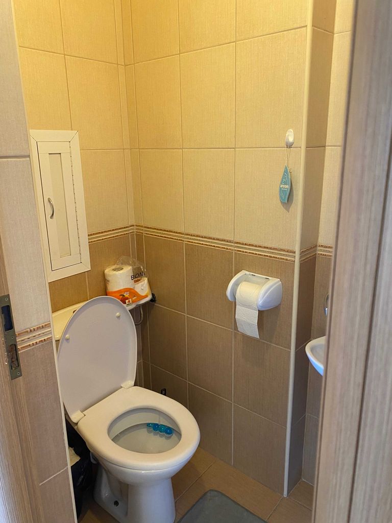 Дава се под наем Тристаен апартамент в Велико Търново, Акация - 95 кв.м за 382.5 € - Снимка #7