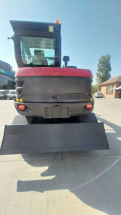 Экскаватор VIAMAR XN60L - 2 (8 балон)