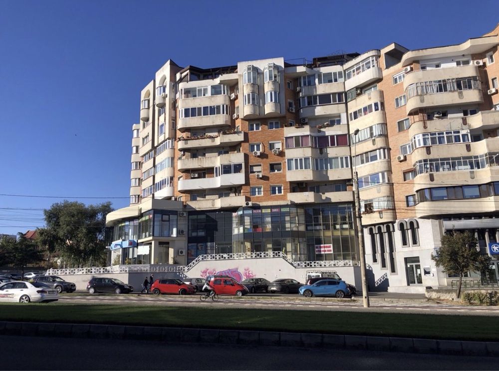 Spatiu comercial/rezidential - Mazepa -Banci -BCR -CREDIT/CASH/RATE