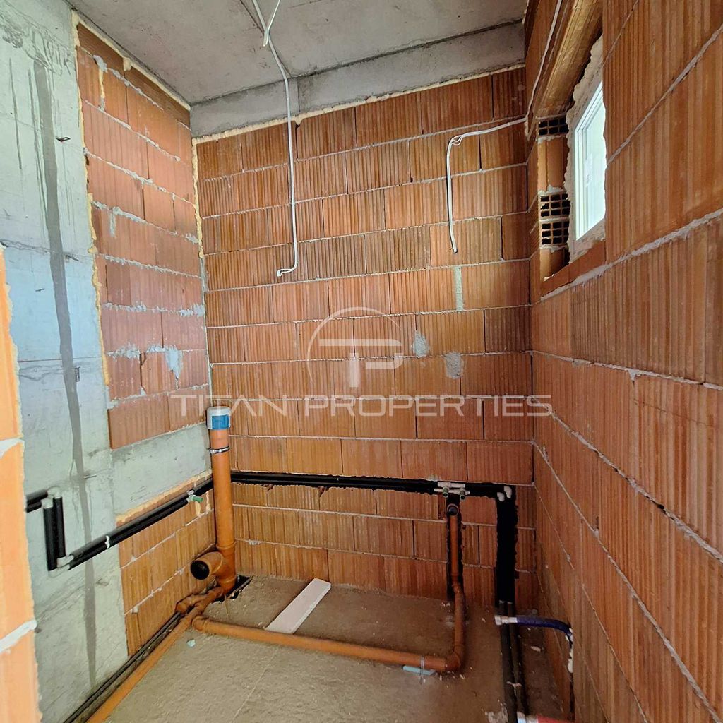 Продава се Къща в Пловдив, Тракия - 277 кв.м за 1029 €/кв.м - Снимка #12