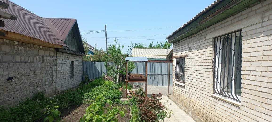 Продажа 3 комнатного дома в центре