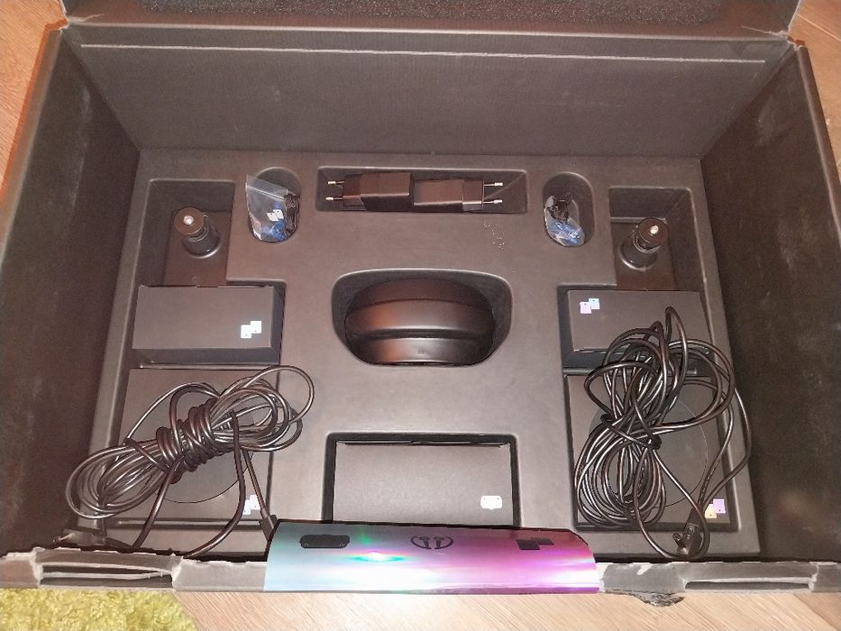Vand Valve Index  - bonus suport ochelari si controlere
