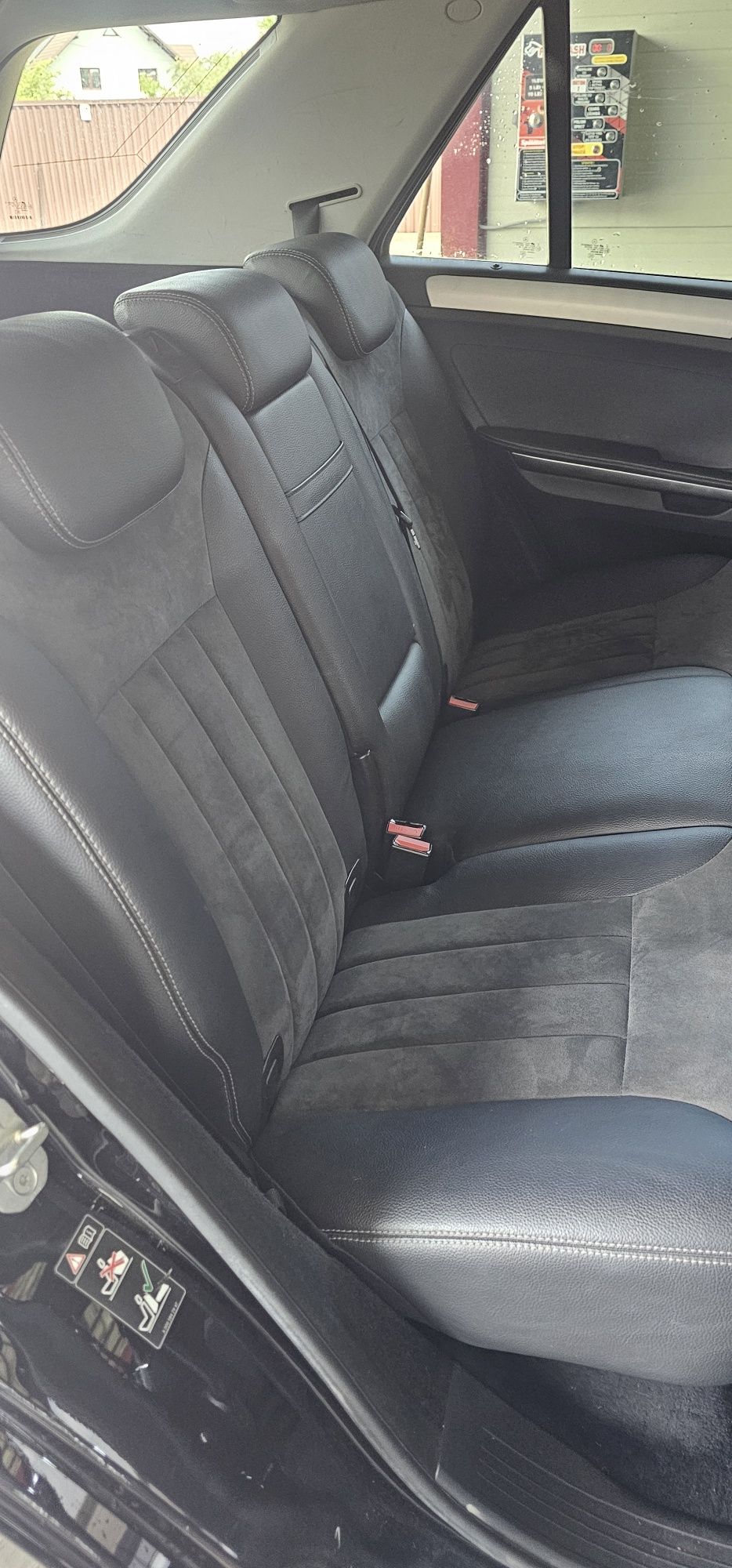 Mercedes ML 320 D 2007  3.0 V6 , volan partea dreapta