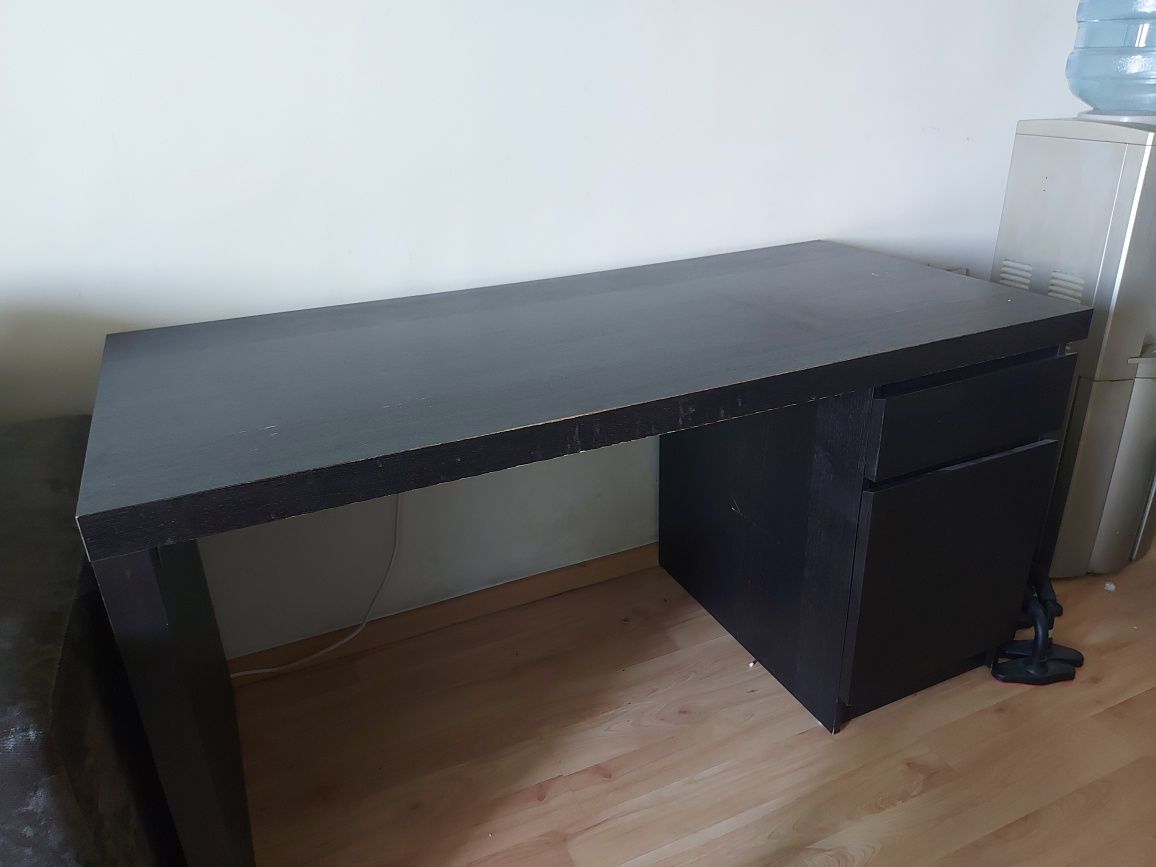 бюро ikea malm използвано
