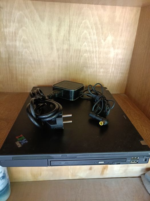 Leptop Lenovo T60