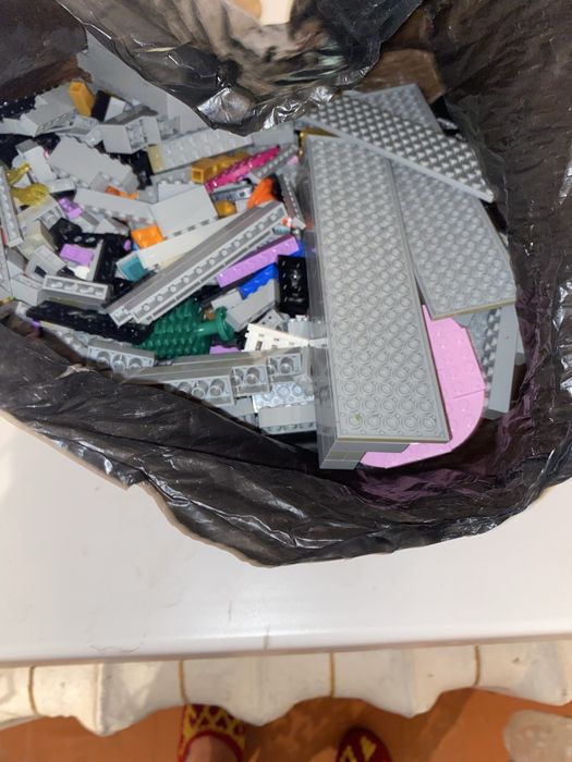 Продам детали лего