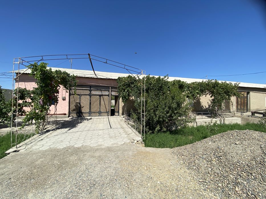 Uy sotiladi buxoro tuman