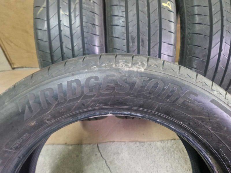 4 Bridgestone R18 225/60
летни гуми
DOT4219