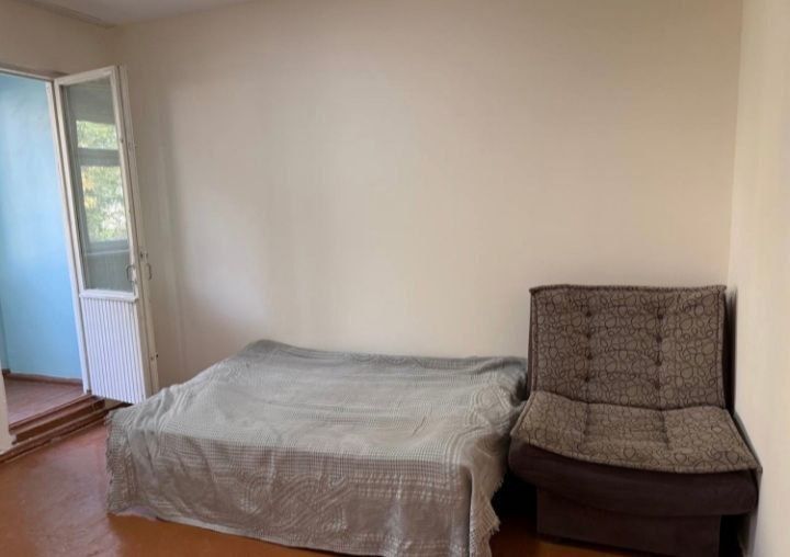 продается чиланзар 2 квартал2/3/4