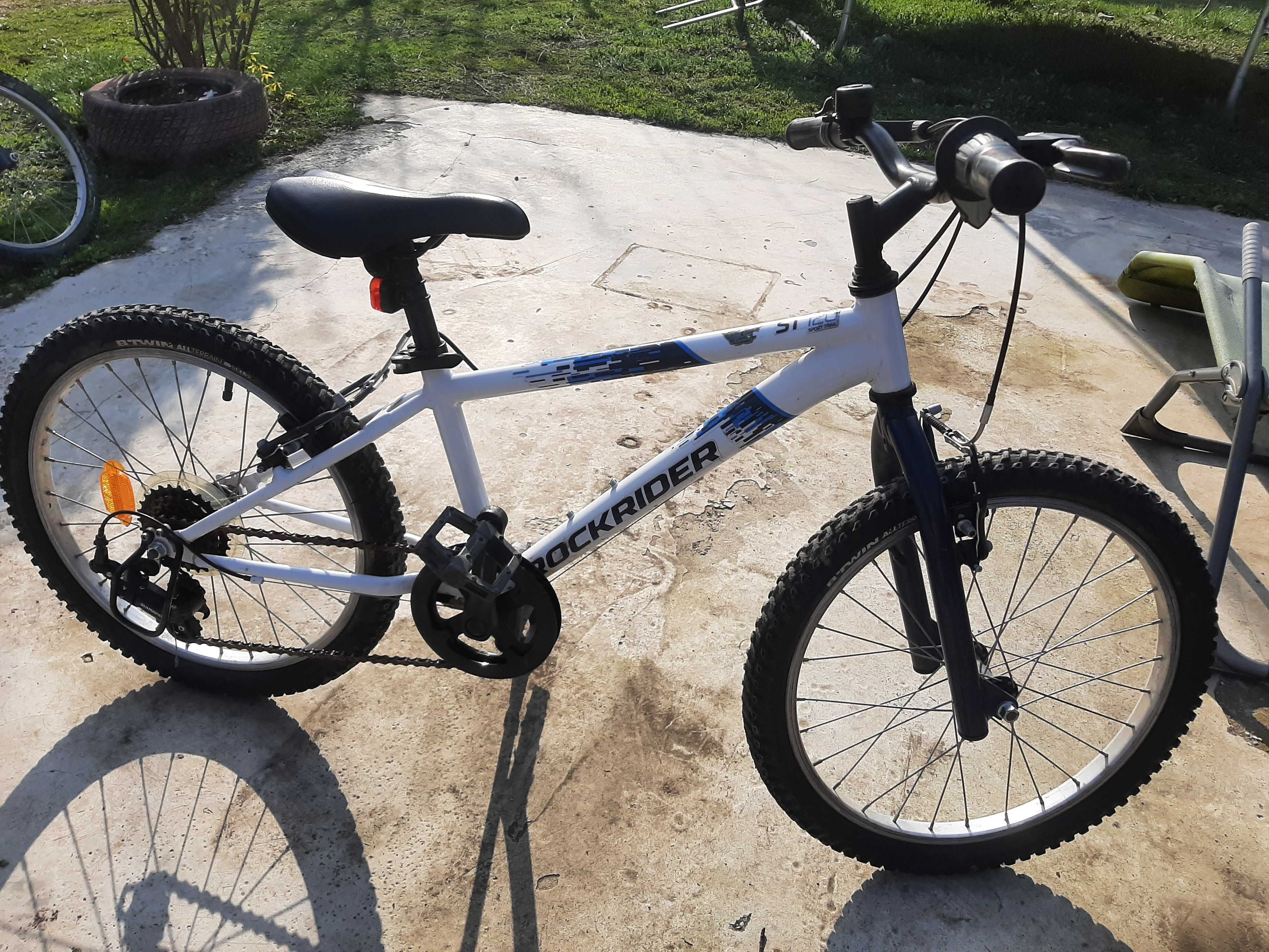 Vand bicicleta copii 6-9 ani