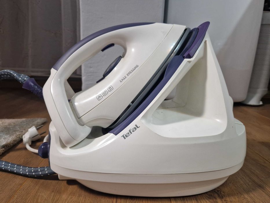 Statie de calcat tefal