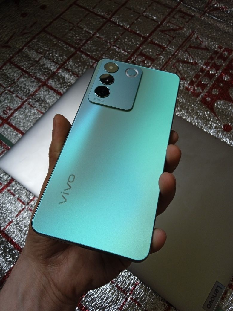 Vivo V27e  8/256 Gb