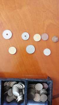 Продам монеты советские копейки и европейскиемонеты 1 копейка 1916и тд