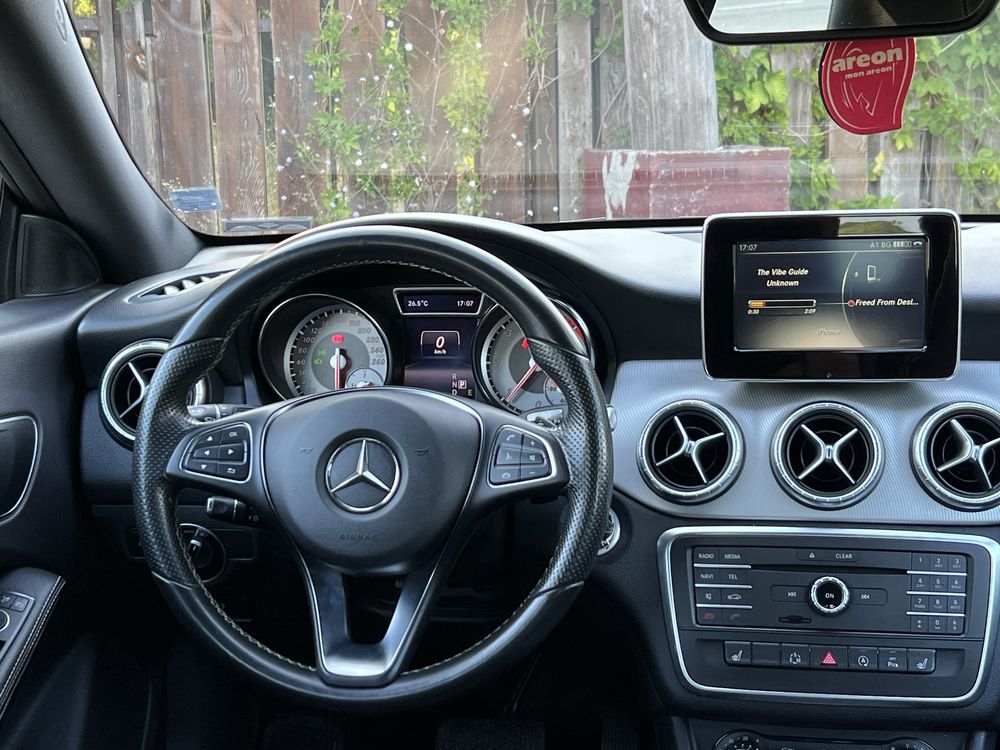 MERCEDES-BENZ CLA 220 CDI*AMG Pack*Navi*Кожа*Подгрев*Led