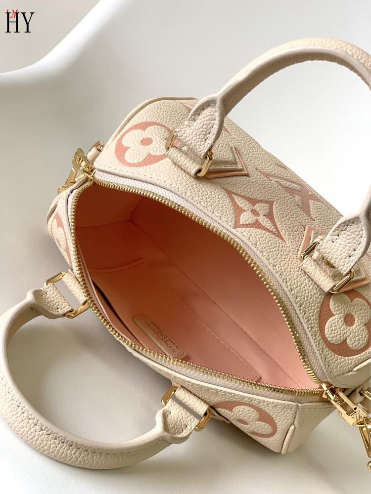 Geanta Louis Vuitton 20