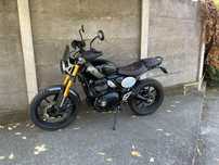 Vând Triumph Scrambler 400x
