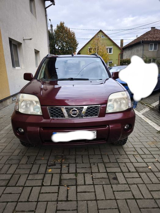 Nisan X trail motor 2,2 ,an 2006