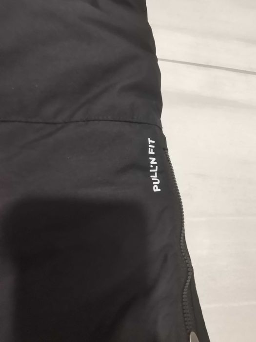 WEDZE 
Детски топъл и непромокаем ски панталон черно