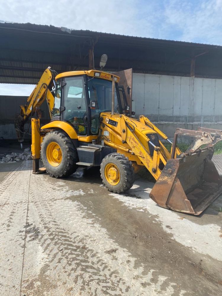 Mini-excavator,bobcat, cilindru, gard,canal,apa,piscine,demolat,