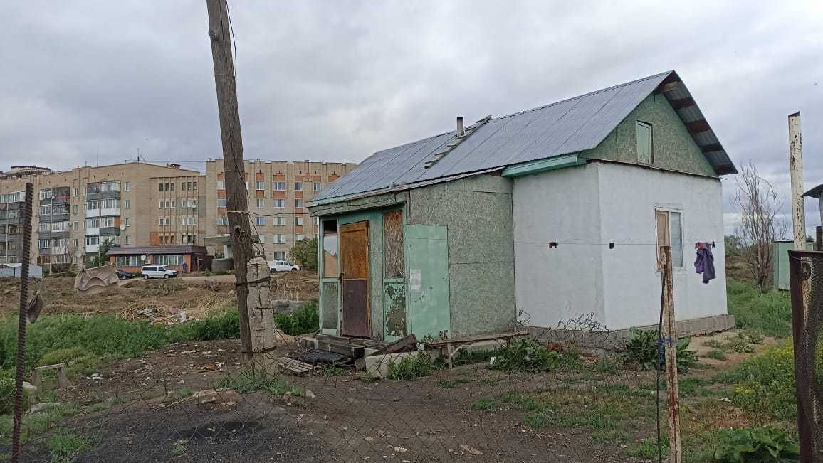 Продается угловой земельный участок в центре города около 8 соток