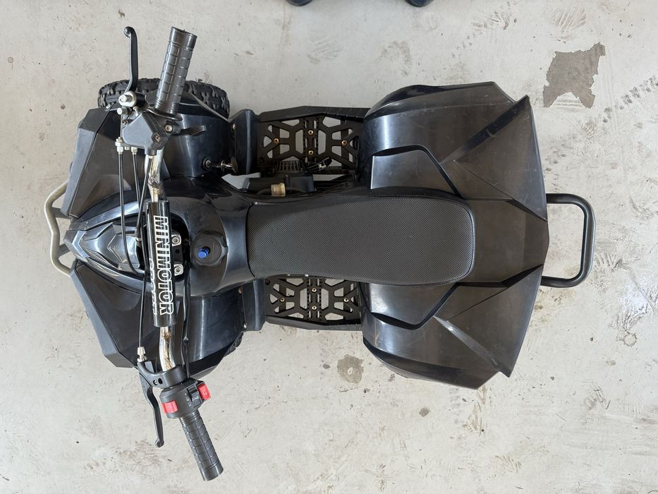 Atv copii 49cc utilizat foarte putin