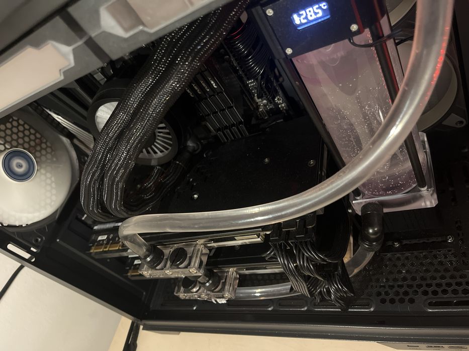 MSI GeForce® GTX 1070 Sea Hawk EK X