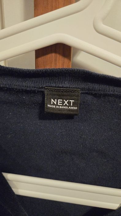 Next жилетка 140