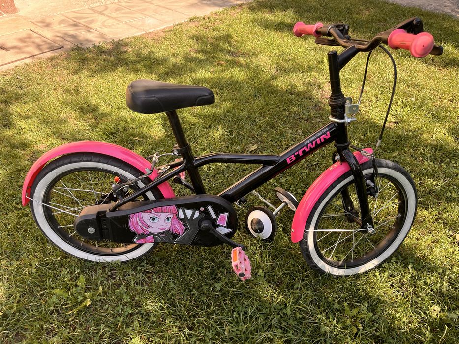 Bicicletă copii cu roți ajutătoare