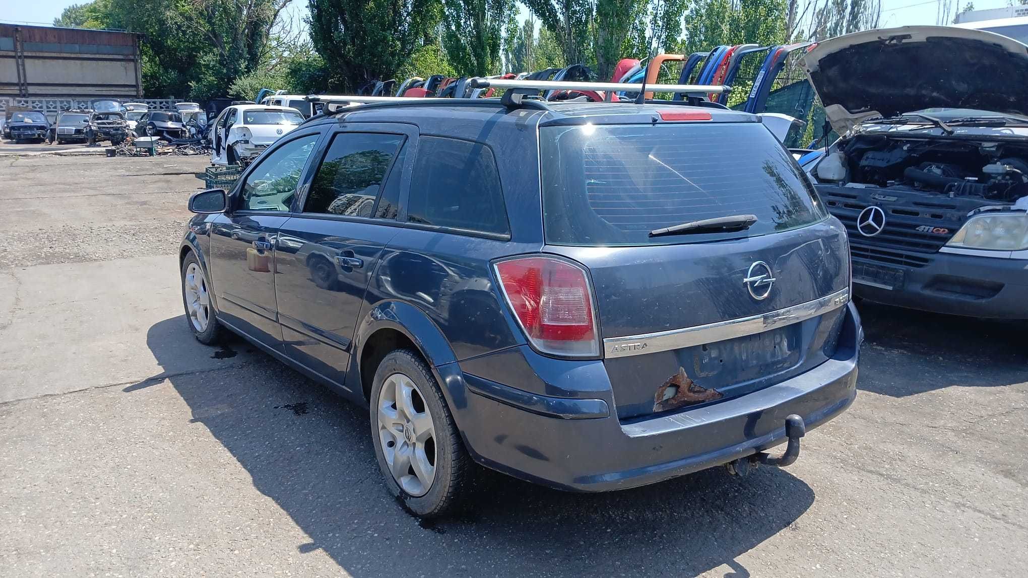 Dezmembrez Opel Astra H Cutie Automata 1.9 Diesel Din 2007 - Z19DT