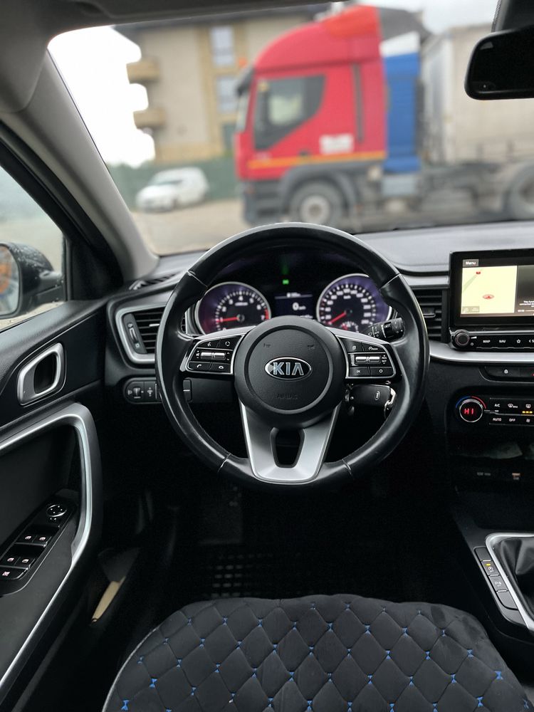 Kia Ceed 1.0 T-GDI benzina