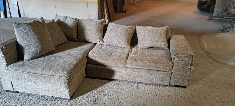 Продавам ъглова холна гарнитура