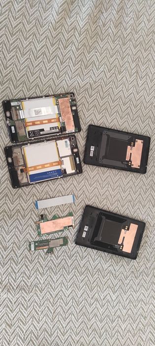 [SALE] 2бр Google Nexus 7" 1GB RAM, 16GB ROM