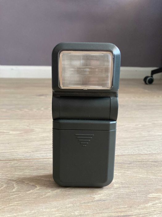 Lanterna auto vintage, cu alimentare la priza masinii