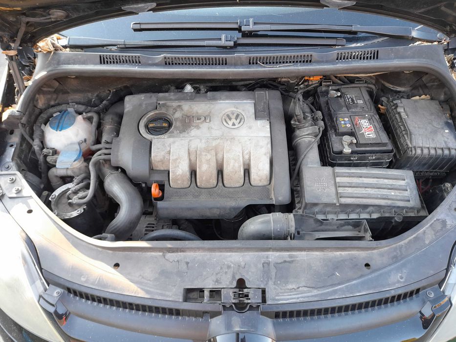 На части! VW Golf Plus 1.9 TDI BLS*