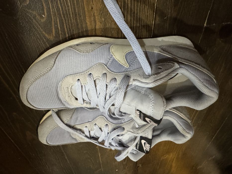 Дамски маратонки Nike 40