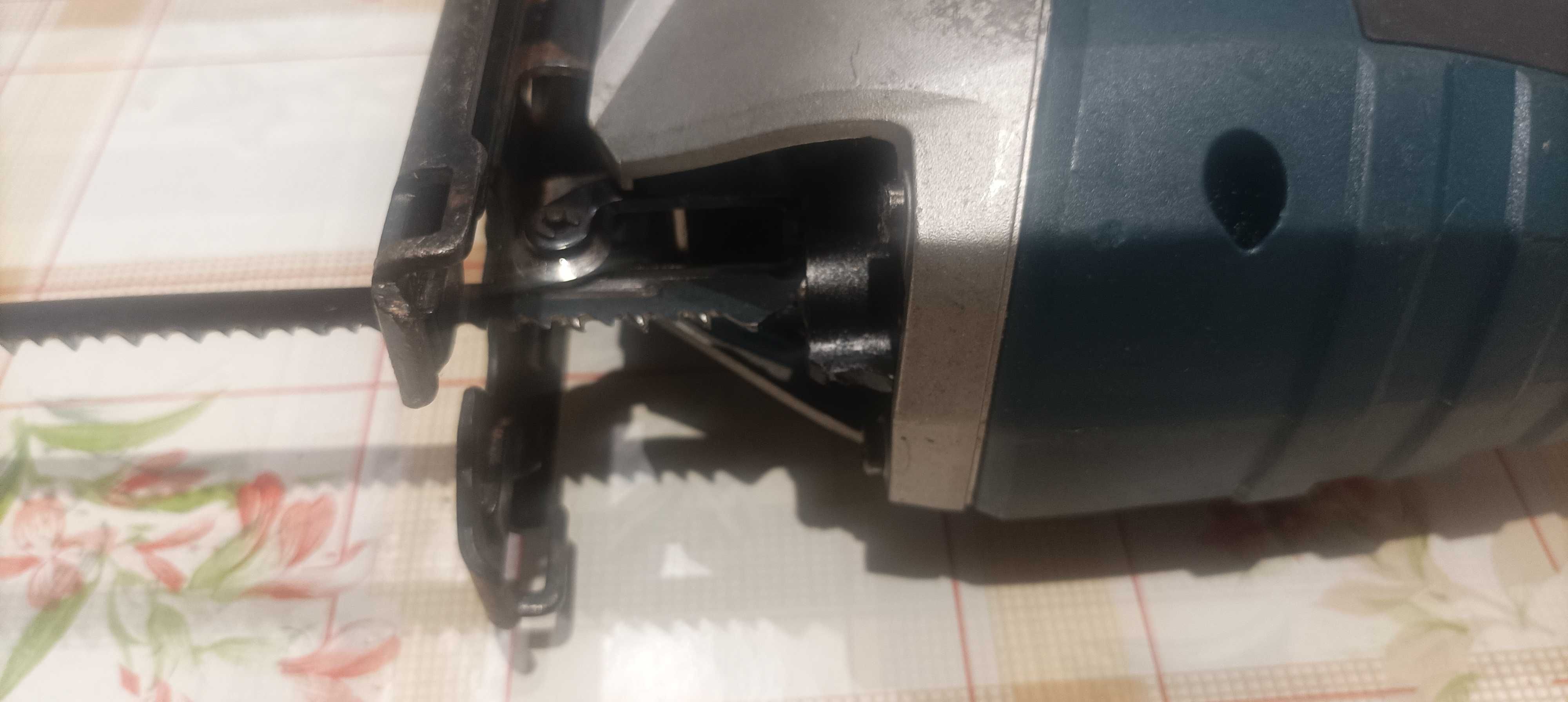 Bosch GST 75 BE прободен трион