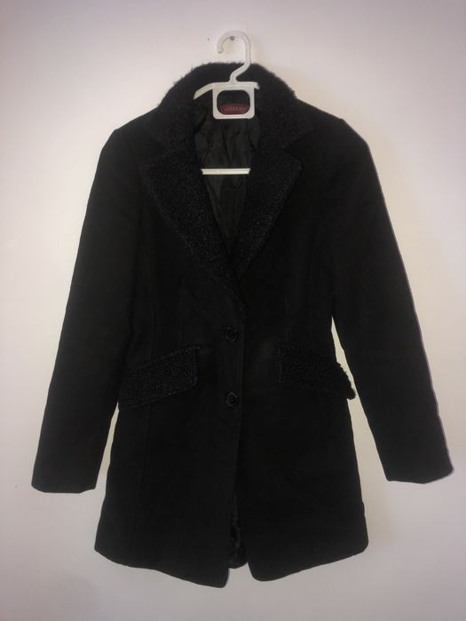 Вталено дамско палто