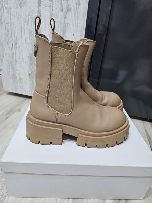 Дамски боти Guess