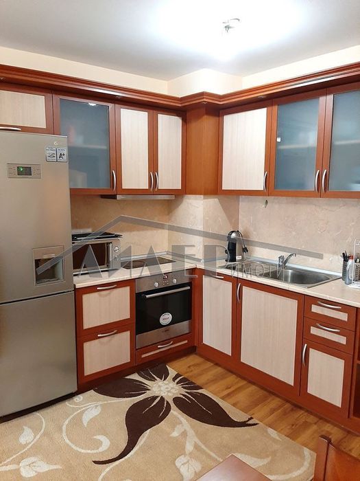 Дава се под наем Двустаен апартамент в Пловдив, Кършияка - 74 кв.м за 357 € - Снимка #5