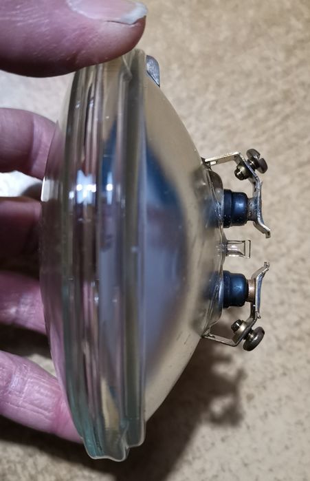 Крушки 6v, 12v, 24v, 36v