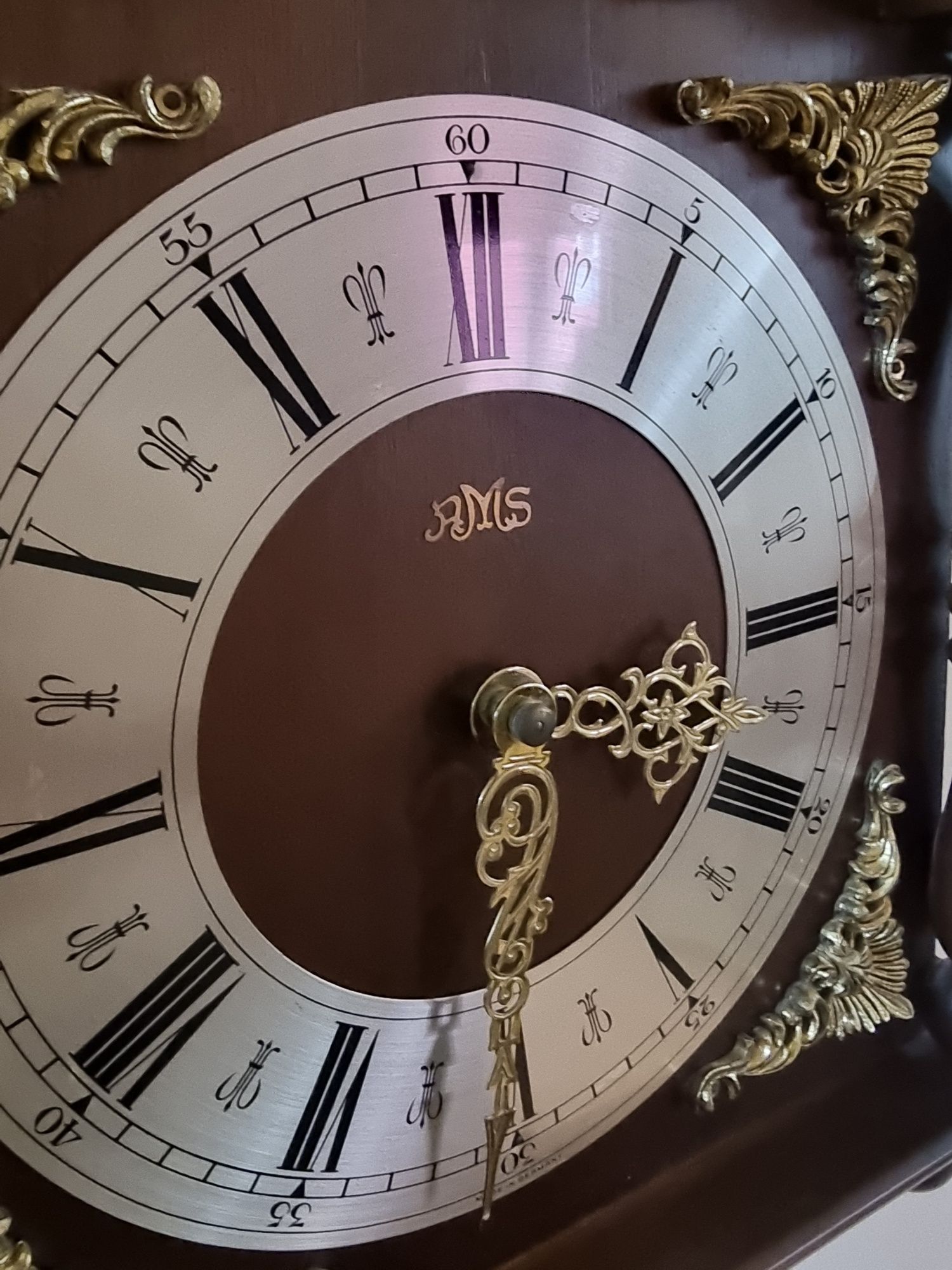 Старинен стенен часовник AMS