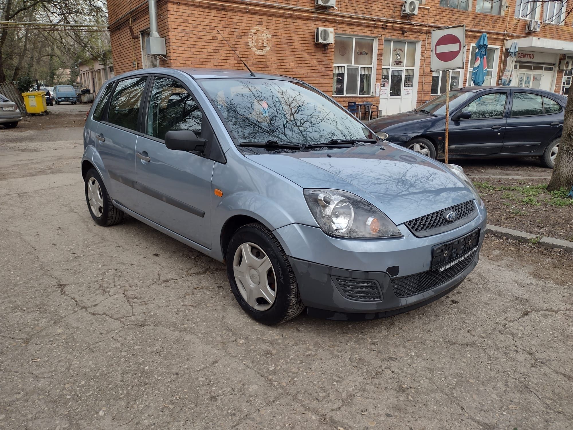 Vand ford fiesta AUTOMAT