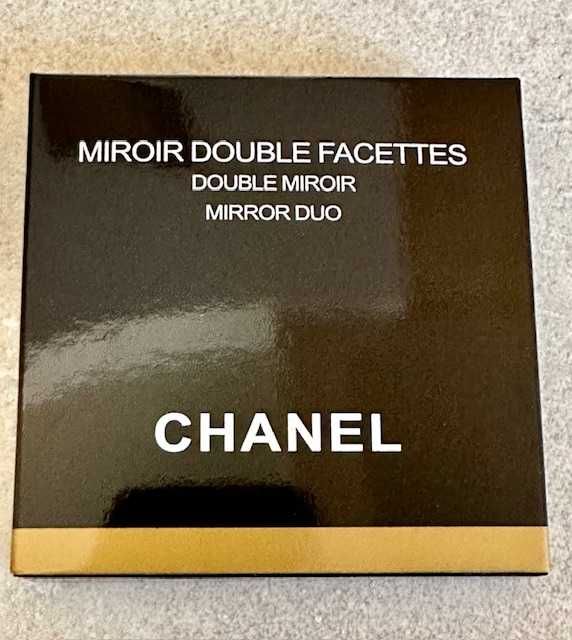 козметично огледалo Chanel