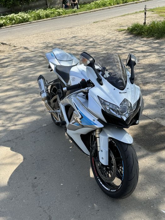 Vand SUZUKI GSX-R 600 K9
