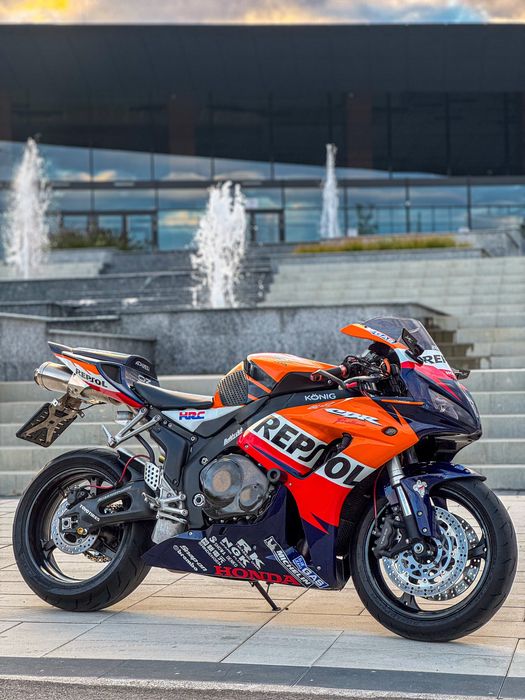 Honda cbr 1000 rr