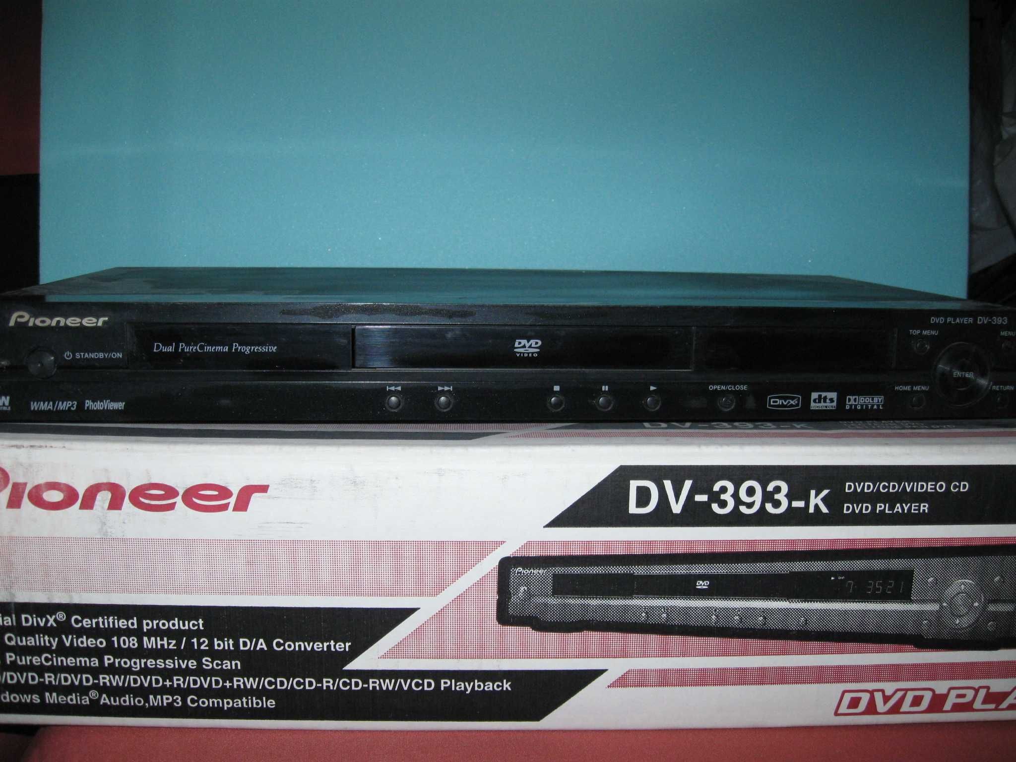 Продавам DVD плейър Pioneer