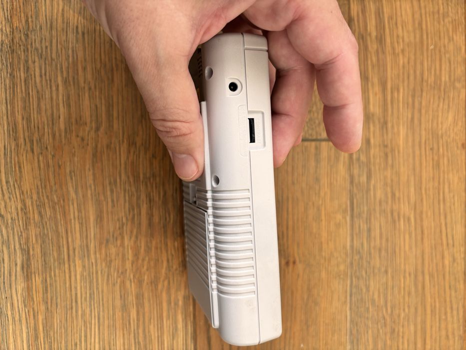 Game Boy original , restaurat