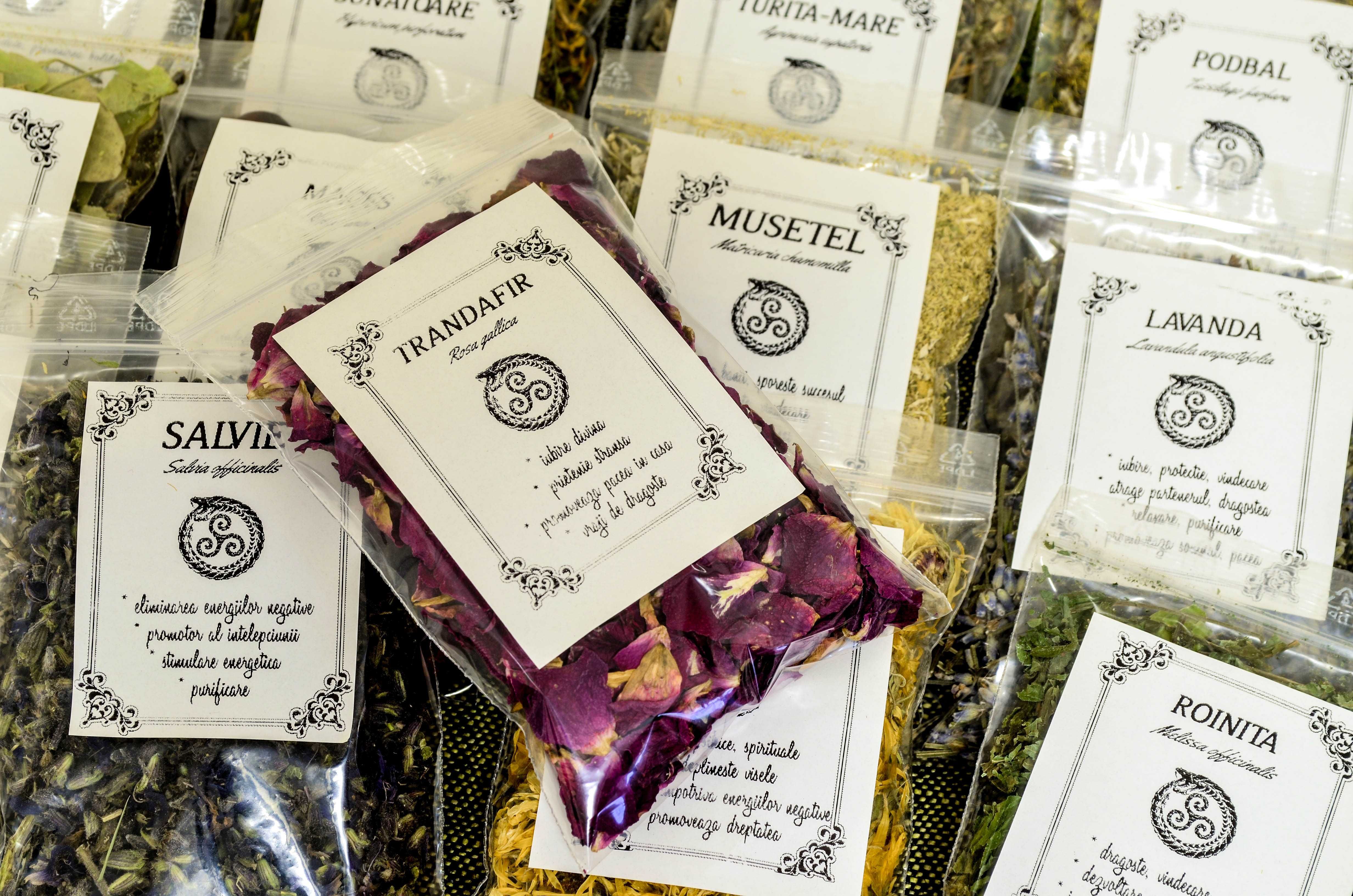 Mystery Box plante magice de leac vraji farmece ocult magie wicca ceai